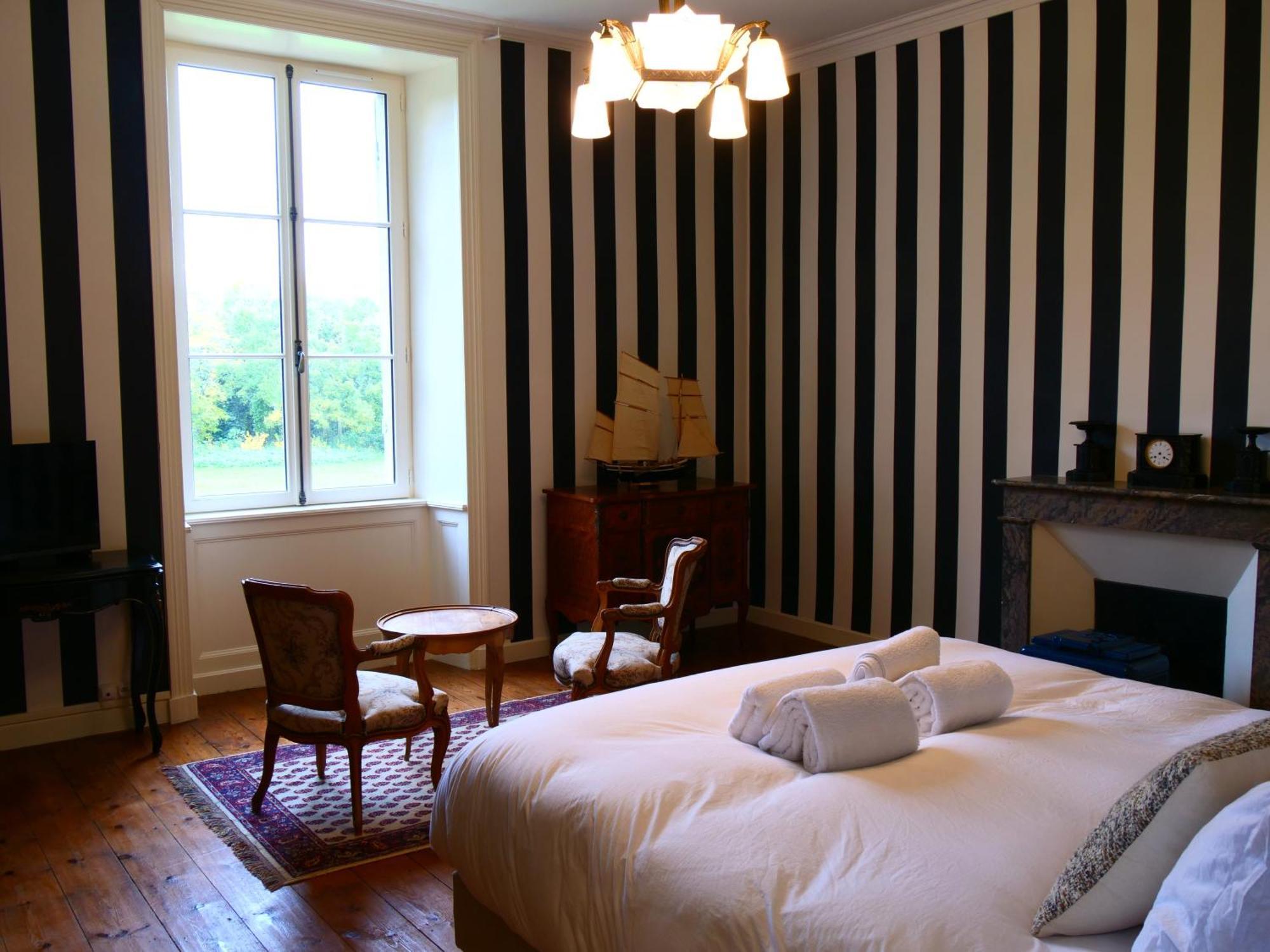 Domaine Du Cloitre Bed & Breakfast Pleneuf-Val-Andre Exterior photo